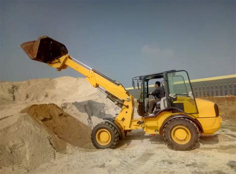 Wheel Loader Manufacturer, Telescopic Loader, Backhoe Loader 